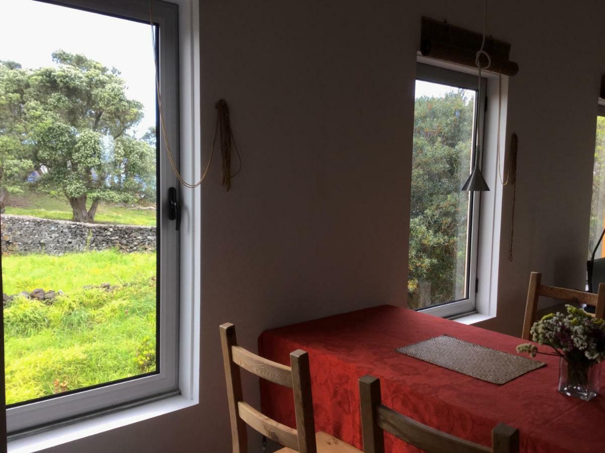 Quinta Da Falesia - Casa Amarela Ponta Delgada  Exterior photo